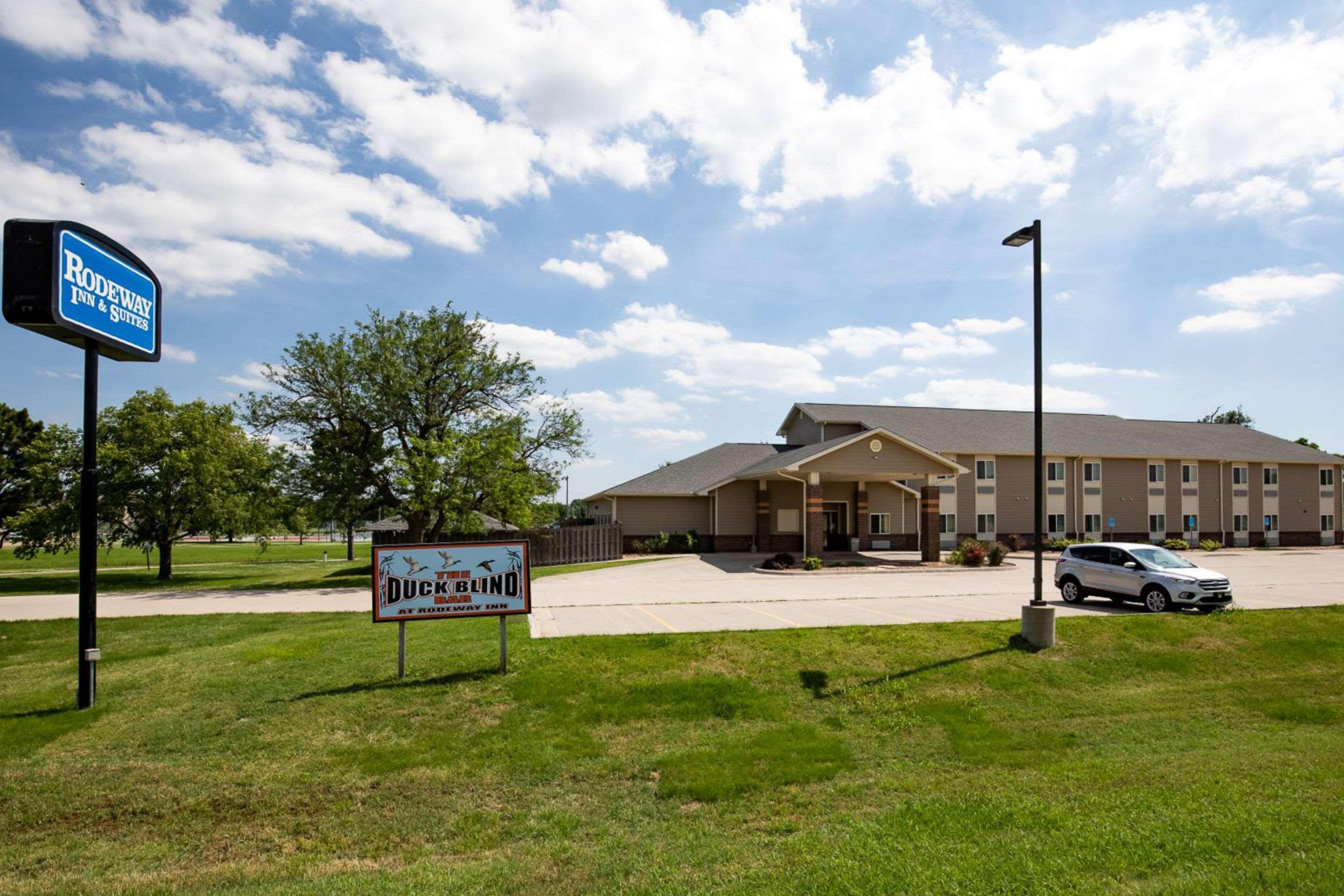 Rodeway Inn&suites Hotel 2*