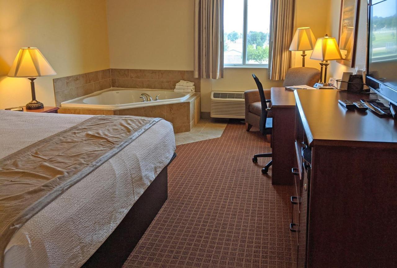Rodeway & Hotel Hoisington